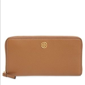 NEW! Tory Burch Walker Leather Continental Wallet